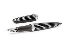 DIPLOMAT Aero Stripes Zwarte Vulpen